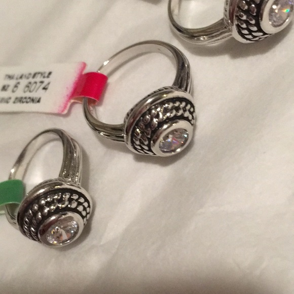 Sliver Rope Ring - Picture 3 of 3